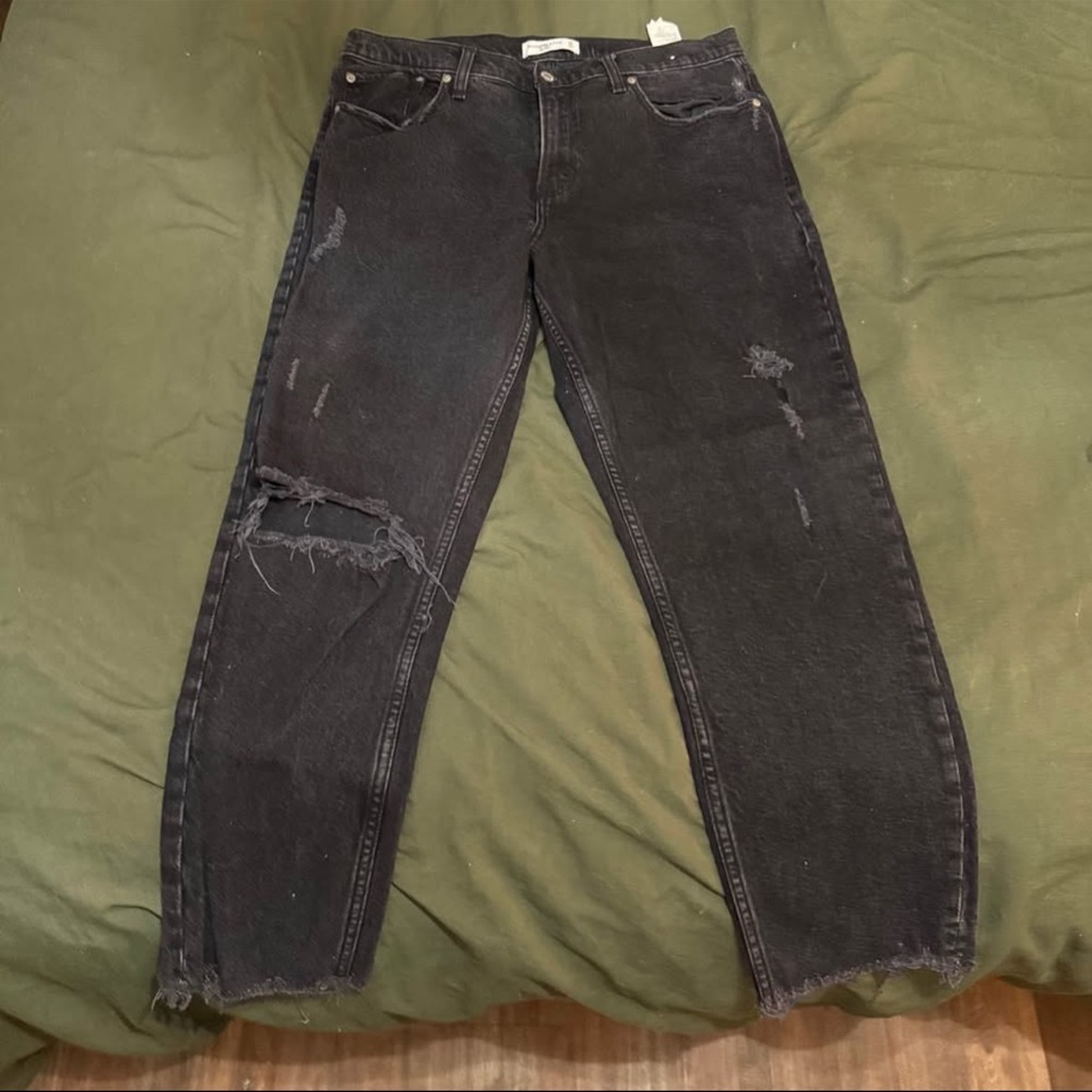 Abercrombie & Fitch Black Relaxed Jeans with Distressed Details